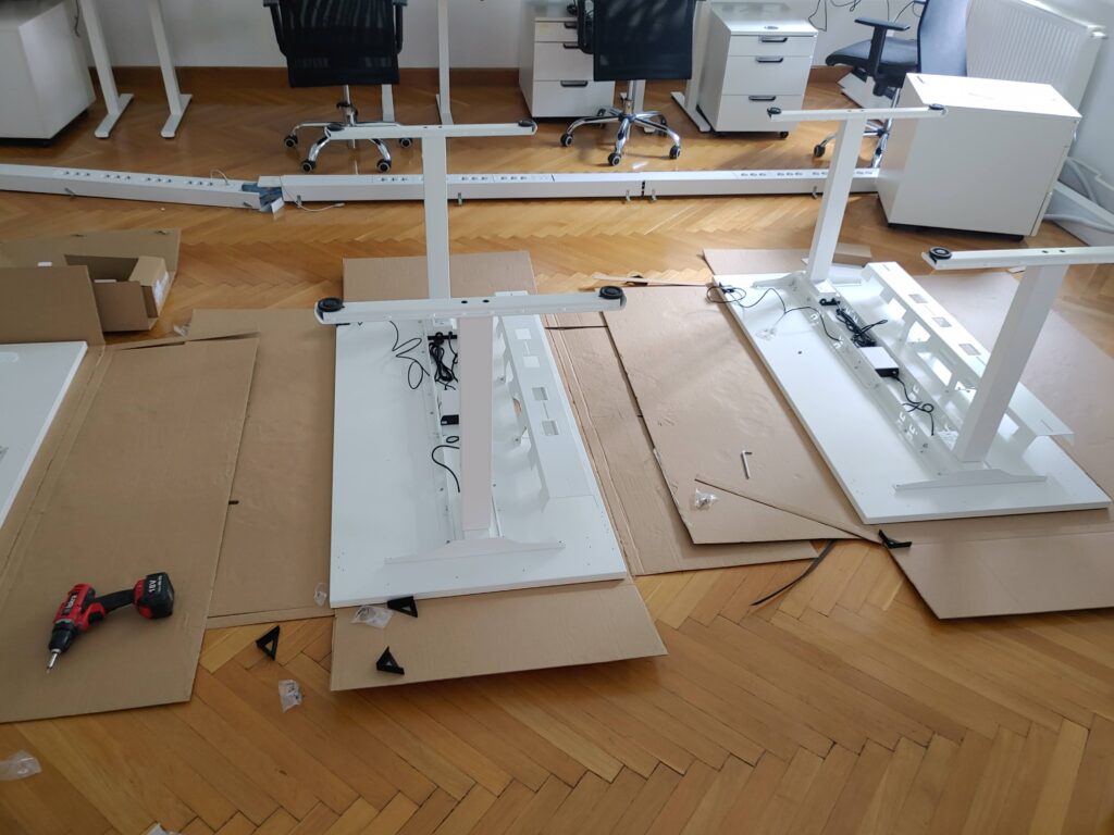 MONTAŽA STAVBNEGA POHIŠTVA